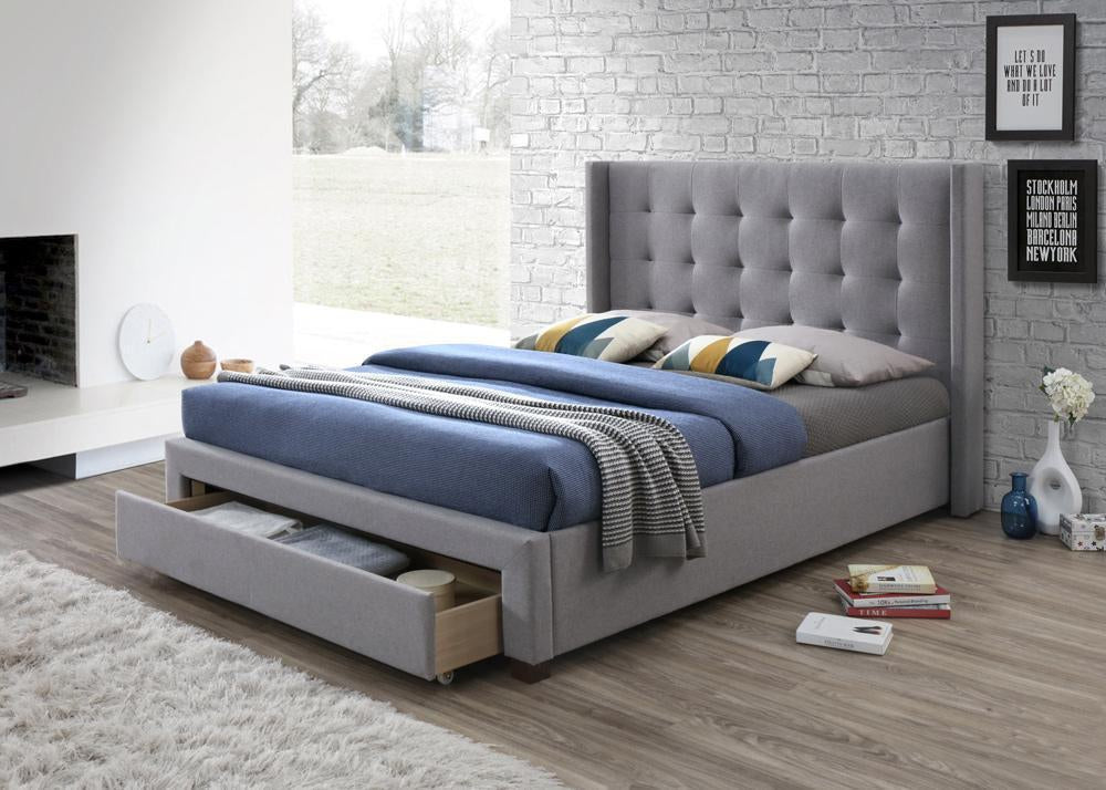 Beds with Storage Drawers