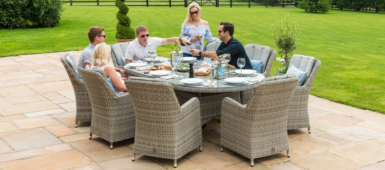 Maze Oxford 8 Seat Round Dining Set With Ice Bucket And Heritage Chairs With Lazy Susan